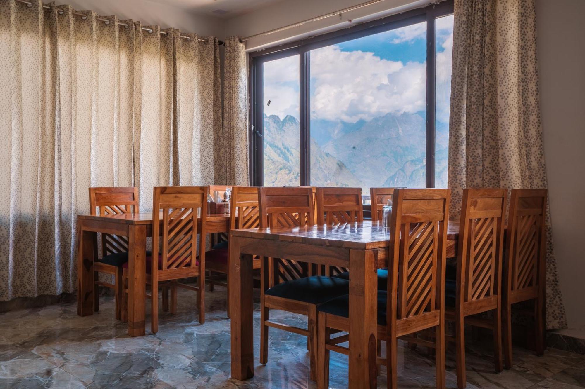 Aaryam Resort, Auli Joshīmath Kültér fotó